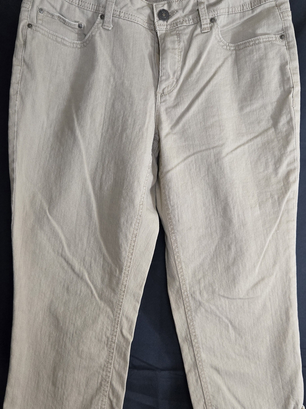 Faded Glory Woman's Casual Beige Capri